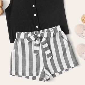NEW Shein Girls Gray & White Striped Shorts size 11 / 12